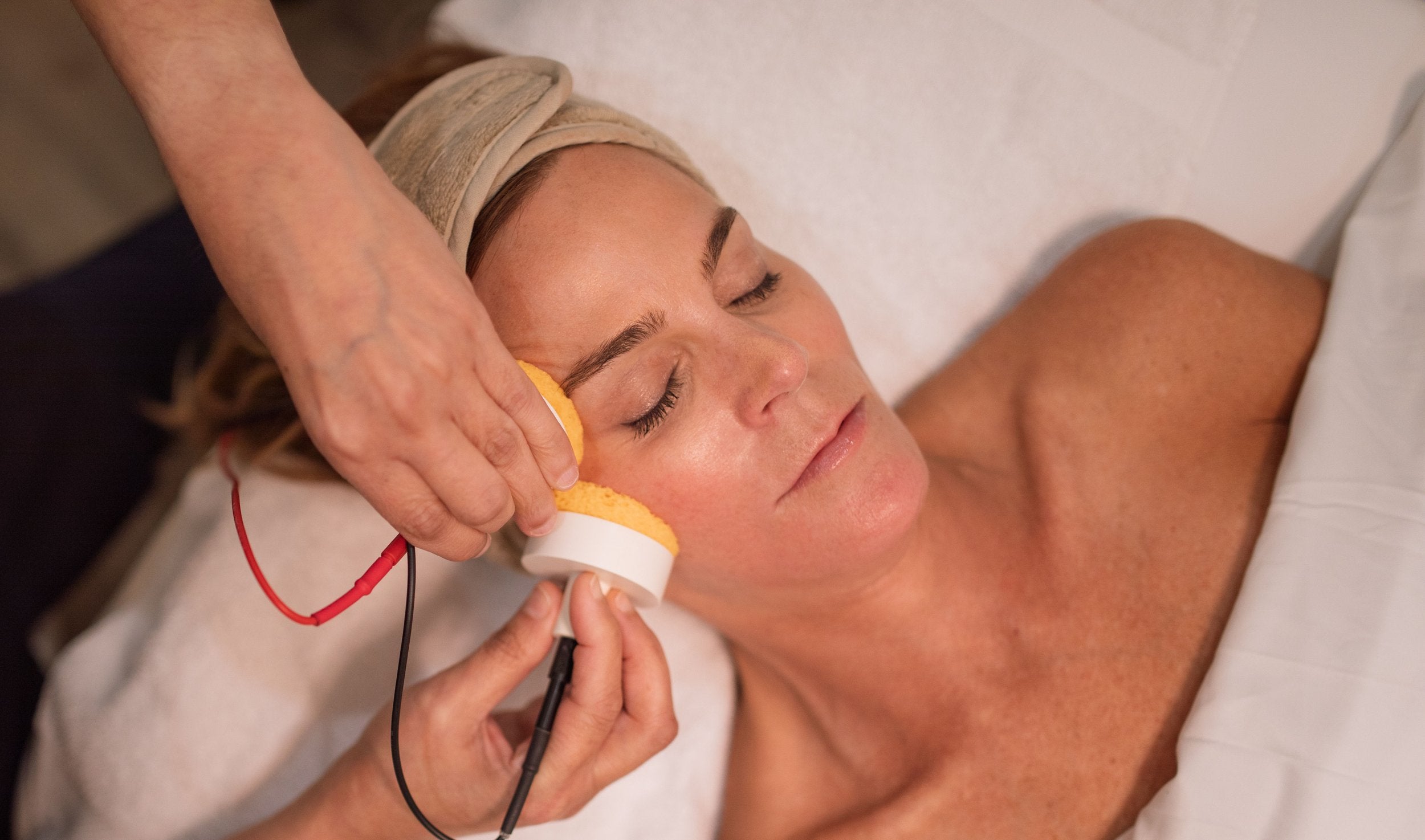 Explore Biologique Recherche Treatments at Luxe & Luna Spa
